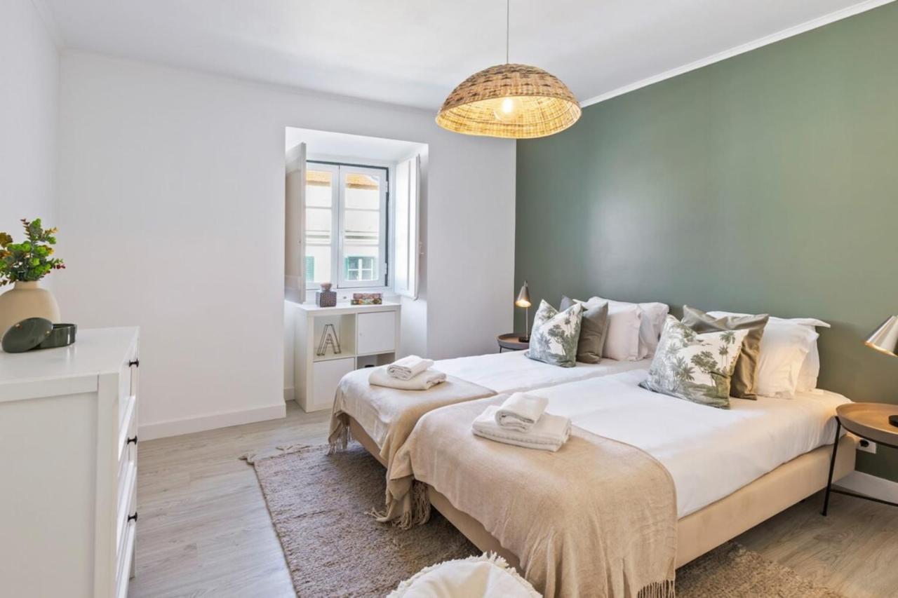 Stunning 2 Bedroom Apartment Near Belem リスボン エクステリア 写真